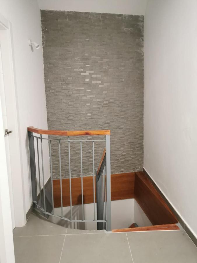 Amplio Duplex Apartment Tamaimo Bagian luar foto